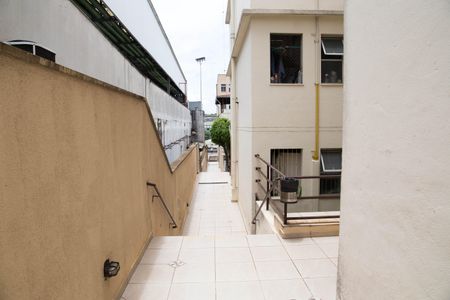 Apartamento para alugar com 52m², 2 quartos e 1 vagaÁrea comum