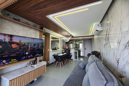 Apartamento à venda com 70m², 3 quartos e 1 vaga Apartamento à venda com 70m², 3 quartos e 1 vagaSala