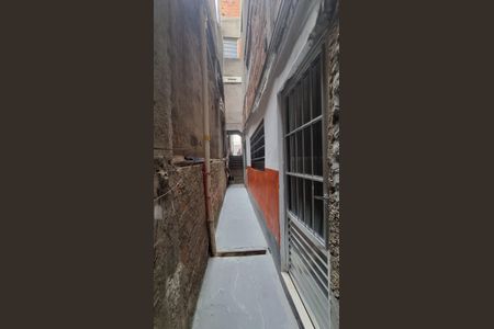 Casa para alugar com 58m², 1 quarto e sem vagaEntrada Social