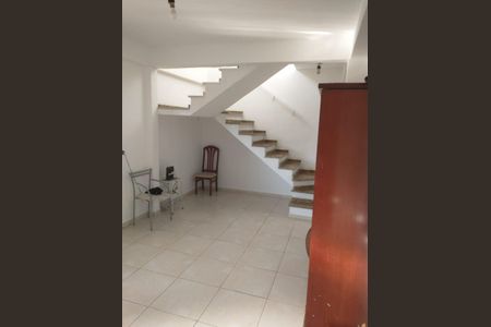 Foto 10 de casa à venda com 2 quartos, 181m² em Cidade das Flores, Osasco