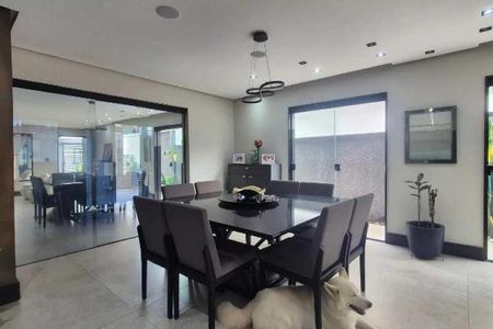 Casa de Condomínio à venda com 4 quartos, 320m² em Recreio dos Bandeirantes, Rio de Janeiro