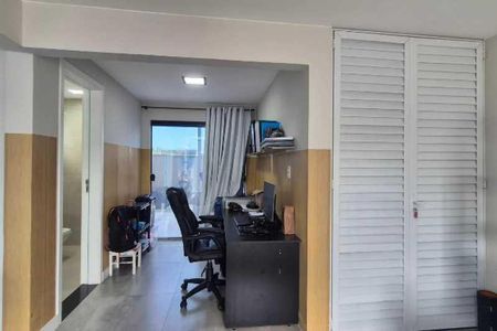Casa de condomínio à venda com 320m², 4 quartos e 2 vagas