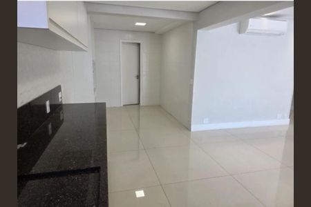 Foto 01 de apartamento para alugar com 4 quartos, 255m² em Alphaville Empresarial, Barueri