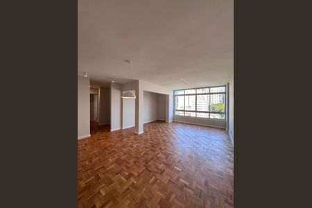 Apartamento à venda com 107m², 3 quartos e 1 vaga