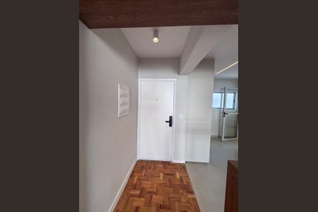 Apartamento à venda com 107m², 3 quartos e 1 vaga