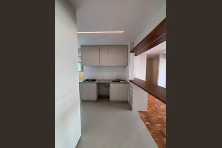 Apartamento à venda com 107m², 3 quartos e 1 vaga