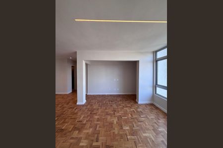 Apartamento à venda com 107m², 3 quartos e 1 vaga