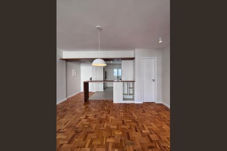 Apartamento à venda com 107m², 3 quartos e 1 vaga