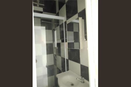 Casa à venda com 62m², 2 quartos e sem vaga