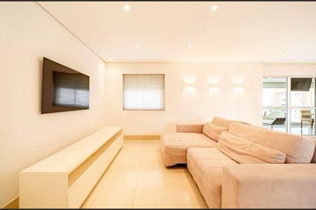 Apartamento à venda com 3 quartos, 212m² em Alphaville Industrial, Barueri