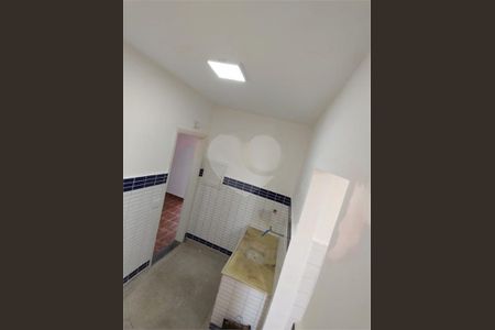 Apartamento à venda com 2 quartos, 59m² em Luz, São Paulo