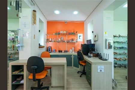 Casa à venda com 6 quartos, 263m² em Água Branca, São Paulo