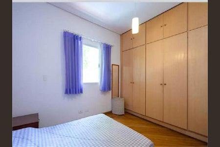 Casa à venda com 6 quartos, 263m² em Água Branca, São Paulo