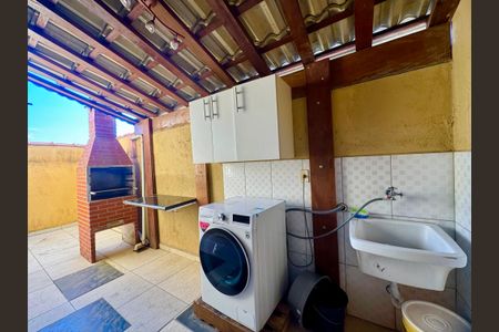 Apartamento para alugar com 55m², 2 quartos e 1 vaga Apartamento para alugar com 55m², 2 quartos e 1 vagaÁrea de Serviço