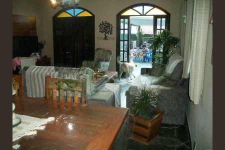 Casa à venda com 5 quartos, 238m² em Jardim Guanabara, Rio de Janeiro