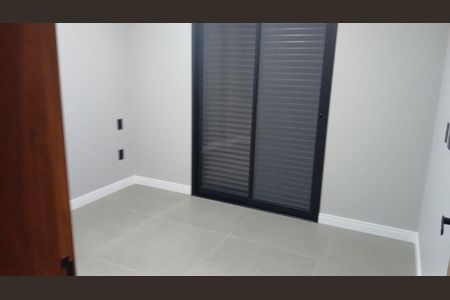 Casa de condomínio à venda com 360m², 5 quartos e 4 vagas