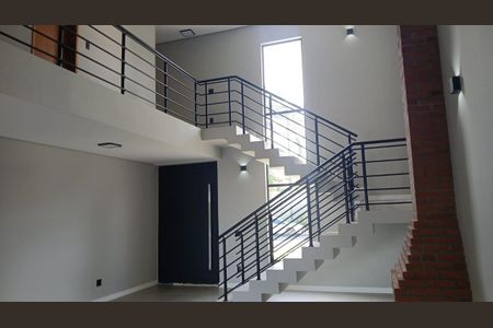 Casa de condomínio à venda com 360m², 5 quartos e 4 vagas