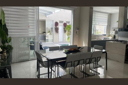 Foto 13 de casa à venda com 3 quartos, 300m² em Vila Prudente, São Paulo