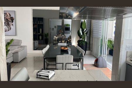 Foto 10 de casa à venda com 3 quartos, 300m² em Vila Prudente, São Paulo