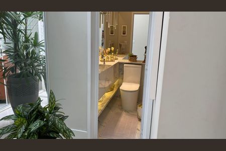 Foto 02 de casa à venda com 3 quartos, 300m² em Vila Prudente, São Paulo