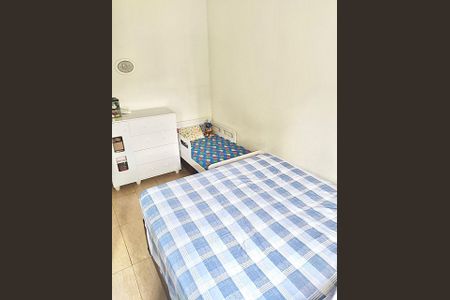 Foto 05 de casa à venda com 3 quartos, 125m² em Jardim Teresa, São Paulo