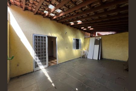 Casa à venda com 145m², 5 quartos e 4 vagas Casa à venda com 145m², 5 quartos e 4 vagasFoto 11