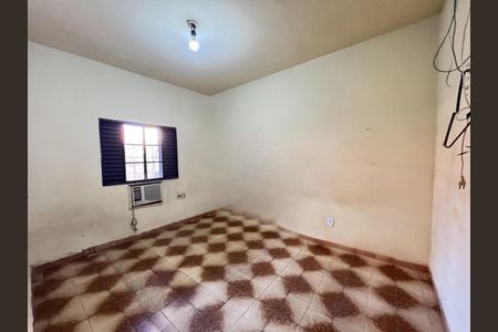 Casa à venda com 145m², 5 quartos e 4 vagas Casa à venda com 145m², 5 quartos e 4 vagasFoto 15