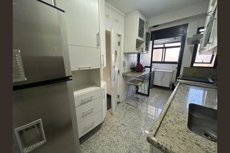 Apartamento à venda com 105m², 2 quartos e 3 vagas