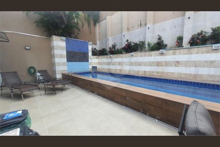 Casa à venda com 374m², 5 quartos e 2 vagas