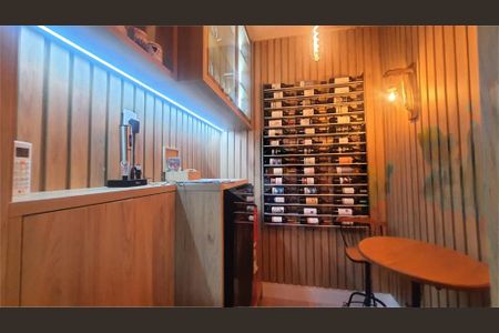 Casa à venda com 374m², 5 quartos e 2 vagas