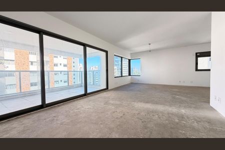 Apartamento à venda com 192m², 4 quartos e 4 vagas Apartamento à venda com 192m², 4 quartos e 4 vagasFoto 02