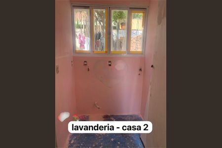 Casa à venda com 2 quartos, 80m² em Vila Guedes, São Paulo