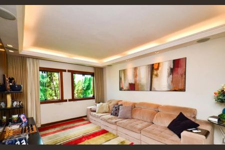 Casa para alugar com 5 quartos, 300m² em Sagrada Família, Belo Horizonte