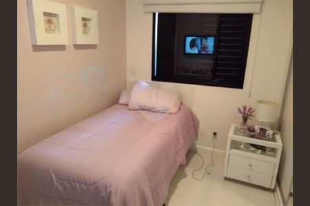 Apartamento à venda com 2 quartos, 70m² em Vila Regente Feijó, São Paulo