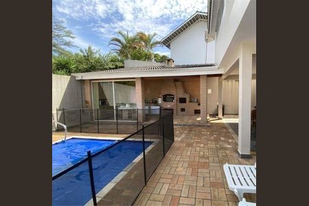 Casa à venda com 420m², 4 quartos e sem vaga