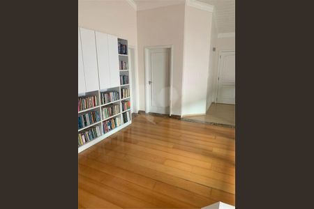 Casa à venda com 4 quartos, 420m² em Alphaville, Santana de Parnaíba