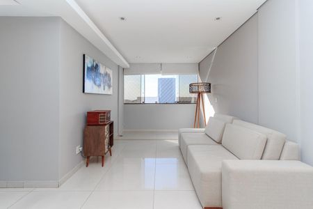 Foto 02 de apartamento para alugar com 4 quartos, 230m² em Colégio Batista, Belo Horizonte