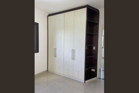 Apartamento à venda com 91m², 2 quartos e 2 vagasQuarto