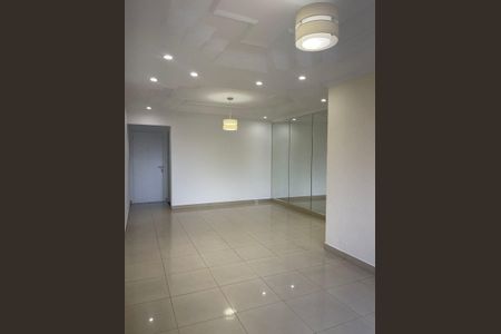 Apartamento à venda com 91m², 2 quartos e 2 vagasSala