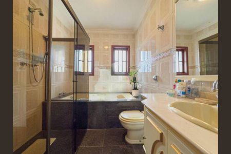 Casa à venda com 380m², 4 quartos e 4 vagas