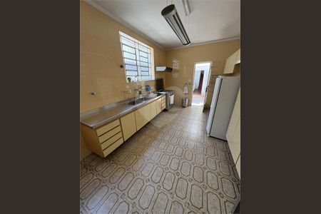 Casa à venda com 6 quartos, 360m² em Vila Nova Conceição, São Paulo