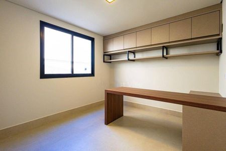 Casa à venda com 4 quartos, 557m² em Alphaville, Santana de Parnaíba