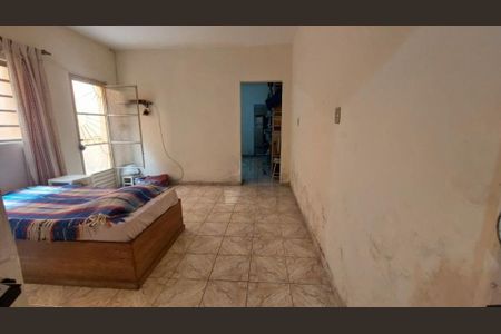 Casa à venda com 4 quartos, 126m² em Vila Carrão, São Paulo