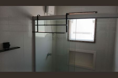 Casa à venda com 2 quartos, 60m² em Penha de França, São Paulo