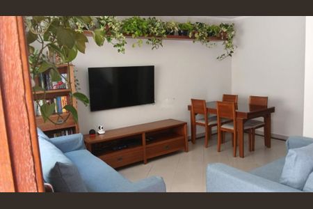 Casa à venda com 2 quartos, 60m² em Penha de França, São Paulo