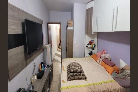 Casa à venda com 3 quartos, 105m² em Jardim Laone, São Paulo