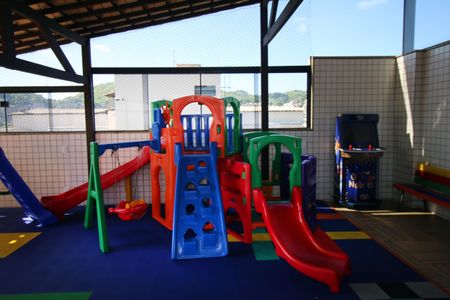 Apartamento à venda com 80m², 2 quartos e 1 vagaÁrea comum - Playground