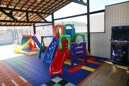 Apartamento à venda com 80m², 2 quartos e 1 vagaÁrea comum - Playground