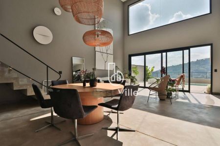 Casa à venda com 4 quartos, 300m² em Colinas da Anhanguera, Santana de Parnaíba