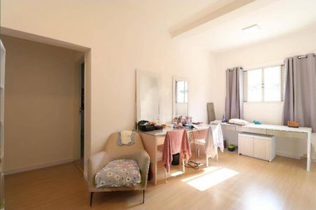 Casa à venda com 3 quartos, 300m² em Vila Anglo Brasileira, São Paulo